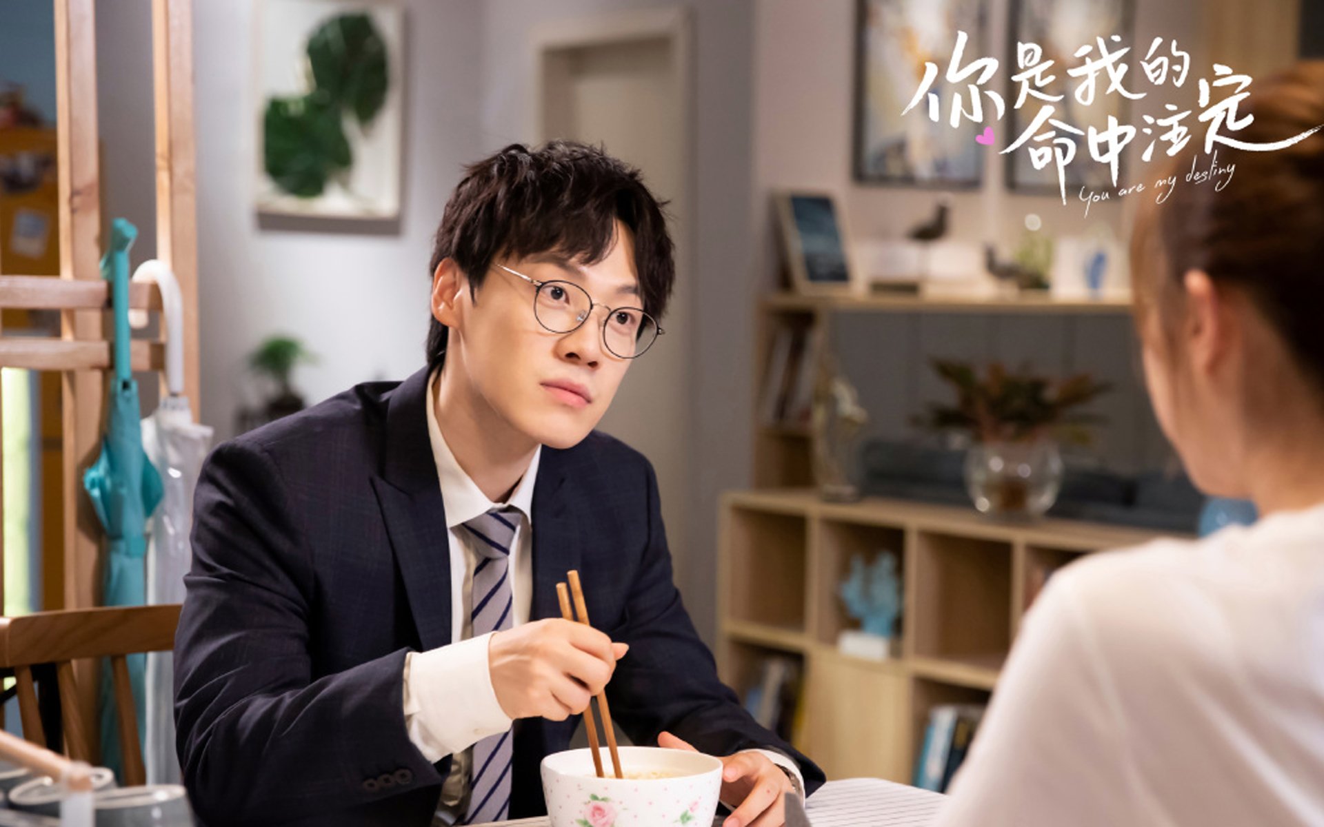 APP下载 LY Sports-“三叉湖游泳馆：水上救生选手挑战极速反应与高难度救援”