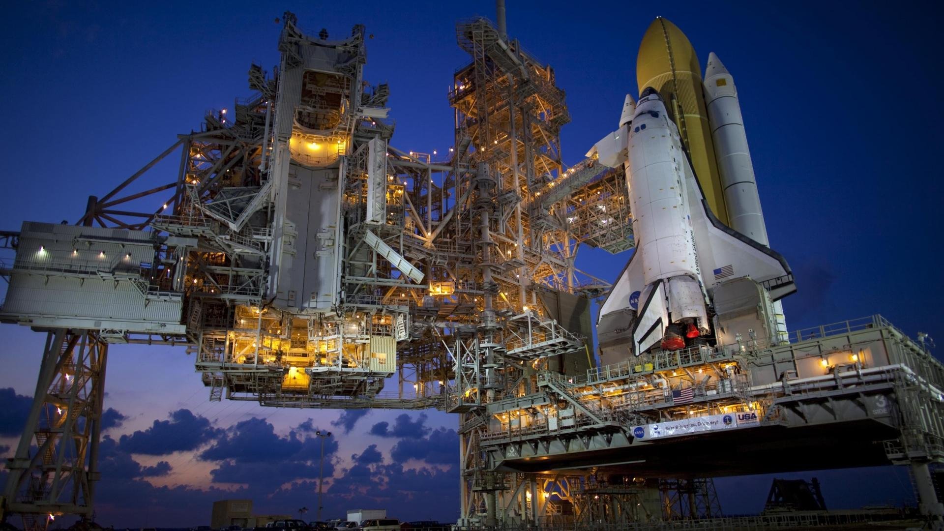 乐鱼（LEYU）体育-勒沃库森连续冲击打穿密集防守，勒沃库森首发