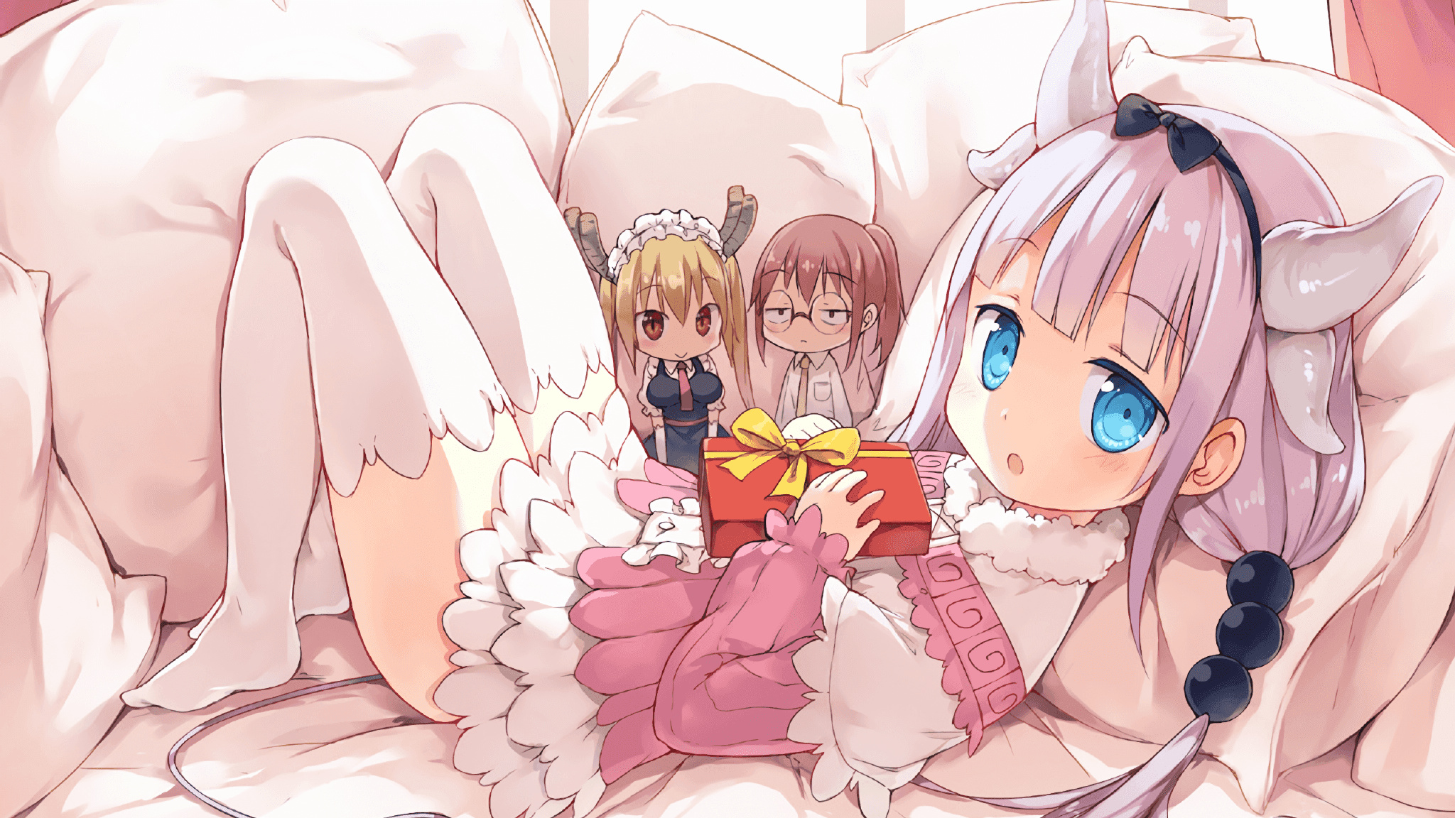 高校轮滑锦标赛新增技巧障碍赛项目，轮滑障碍赛中,共8个障碍物