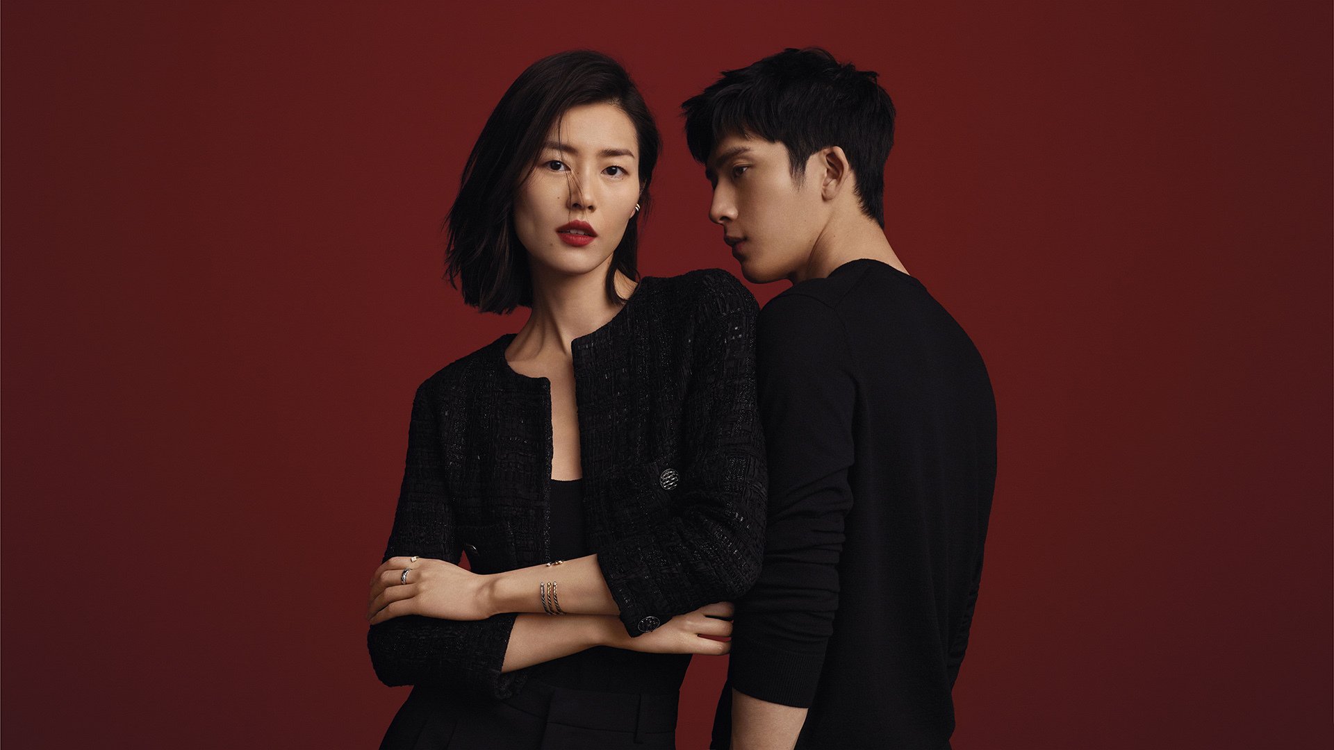 球队更换主赞助,球衣广告引发争议,更换球衣号码